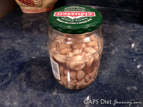 Raw Cashews Soaking Overnight Raw Cashews Soaking Overnight