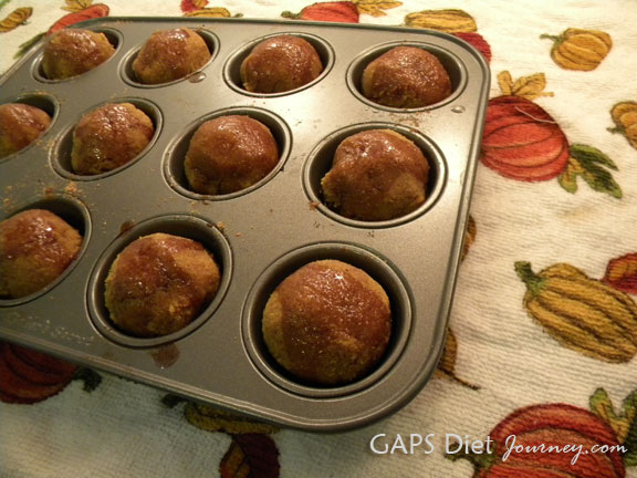 Pumpkin Poppers with Cinnamon Topping